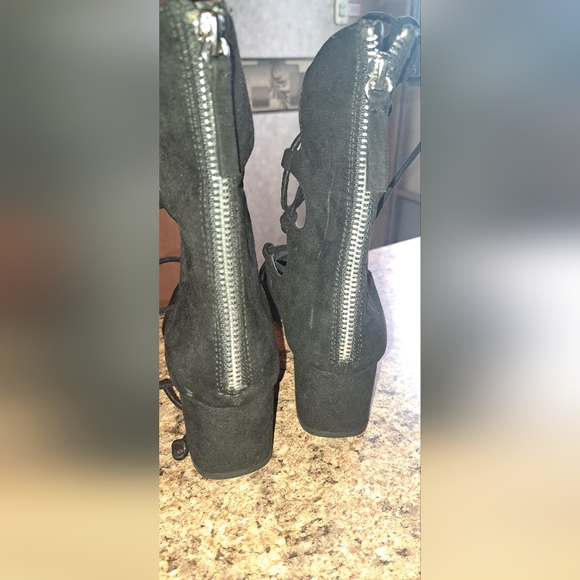 Ladies ZARA  BLACK LACE UP HEELED SHOES SANDALS KNEE HIGH 36/UK-/US 6 - Picture 6 of 13